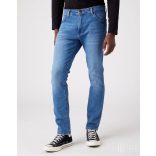 Wrangler ● Larston ● világoskék koptatott farmernadrág 