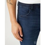Wrangler ● Greensboro ● sötétkék farmernadrág