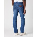 Wrangler ● Greensboro ● kék koptatott farmernadrág