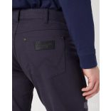 Wrangler ● Greensboro ● sötétkék nadrág