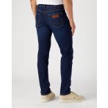 Wrangler ● Larston ● sötétkék farmernadrág
