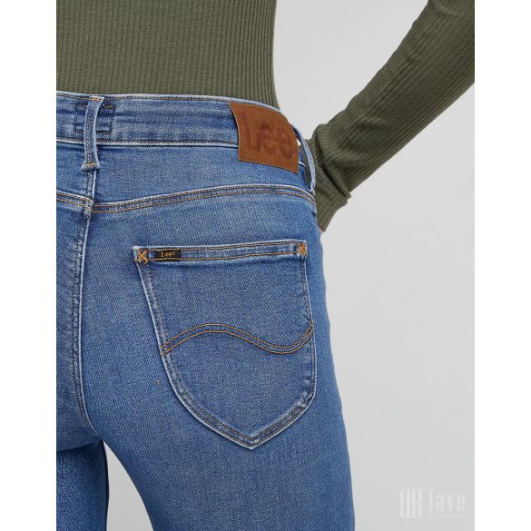 Lee ● ForeverFit ● kék koptatott skinny farmer