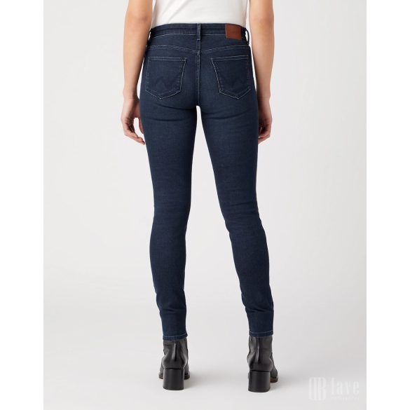 Wrangler ● Skinny ● sötétkék farmernadrág