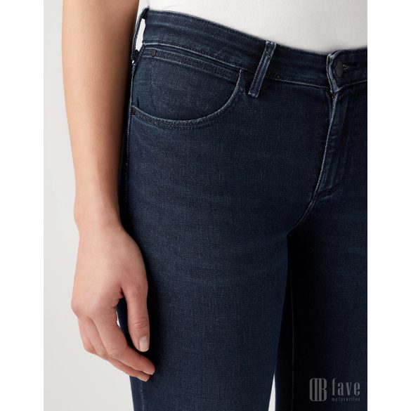 Wrangler ● Skinny ● sötétkék farmernadrág