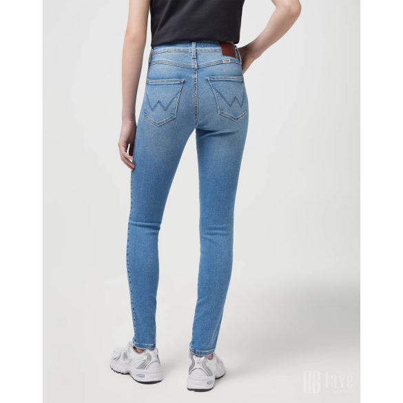 Wrangler ● High Skinny ● világoskék koptatott farmernadrág