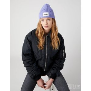 Wrangler ● Rib Beanie ● lila kötött sapka