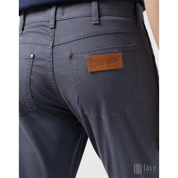 Wrangler ● Greensboro ● sötétszürke nadrág