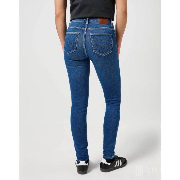 Wrangler ● High Skinny ● középkék farmernadrág