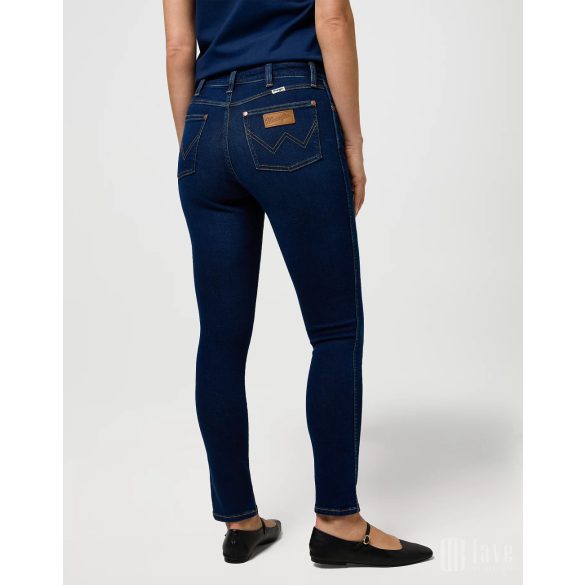 Wrangler ● Sienna ● sötétkék farmernadrág