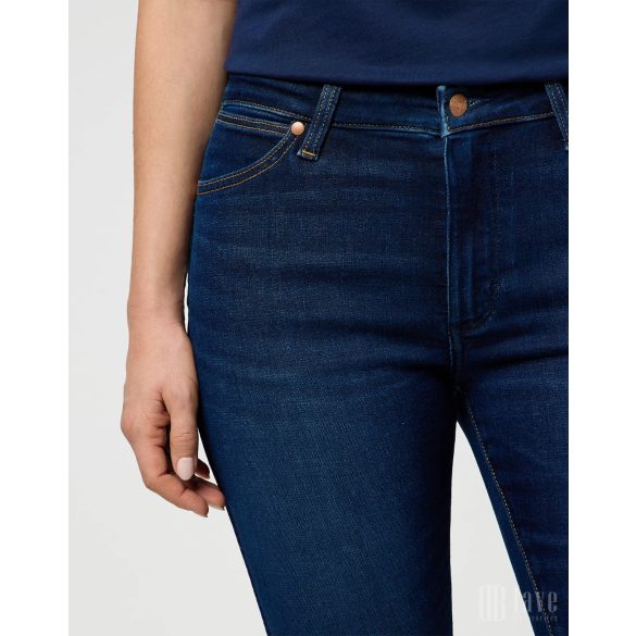 Wrangler ● Sienna ● sötétkék farmernadrág