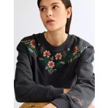 Wrangler ● Embroidered Sweat ●fekete hímzett pulóver