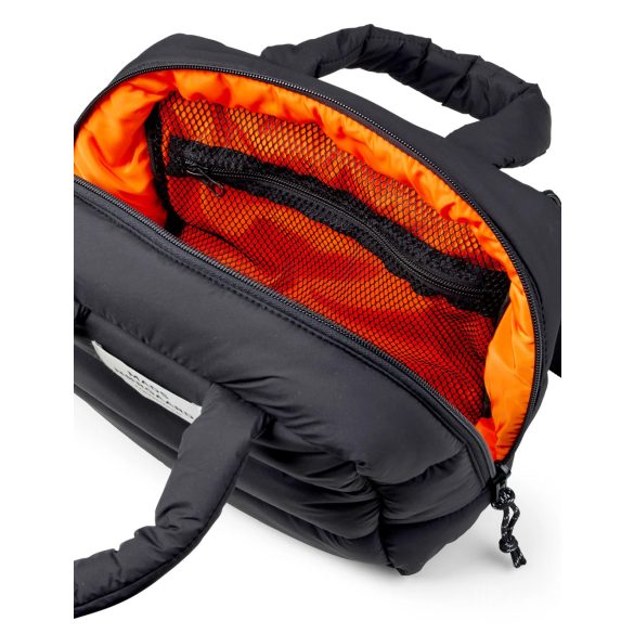 Mads Nørgaard ● Recycle Boxy Bag ● fekete válltáska