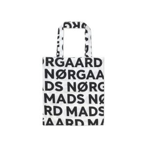 Mads Nørgaard ● Sacky Atoma ● fekete feliratos csíkos táska