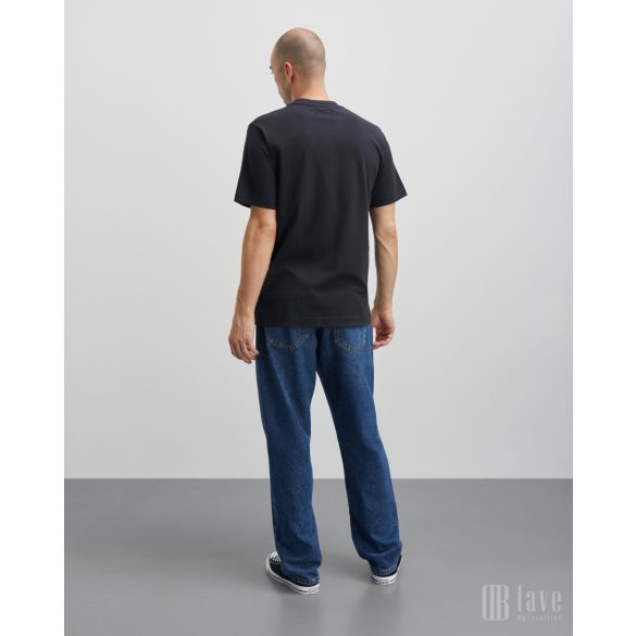 Mads Nørgaard ● Cotton Jersey Frode Emb Logo ● fekete rövidujjú póló