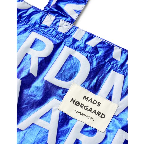 Mads Nørgaard ● Sacky Atoma ● színes feliratos táska