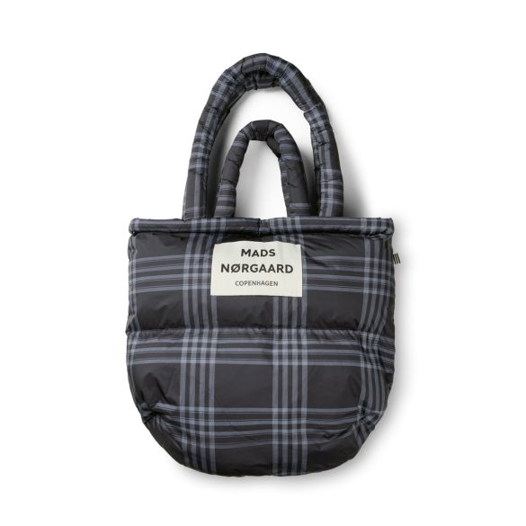 Mads Nørgaard ● Light Ripstop Pillow Aop Bag ● fekete mintás párnatáska