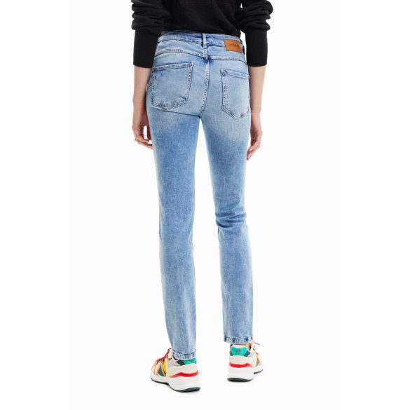 Desigual ● Denim ● skinny világoskék koptatott farmer