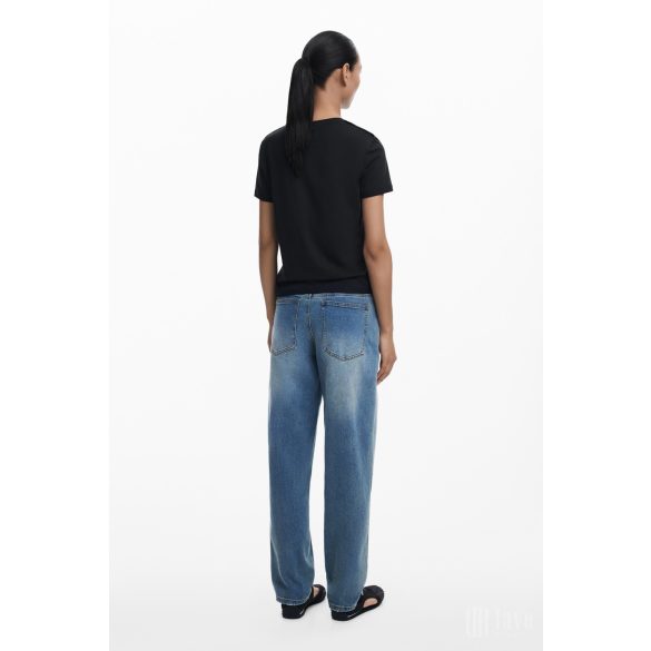 Desigual ● T-Shirt ● fekete feliratos rövid ujjú póló