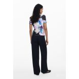 Desigual ● T-Shirt ● színes virágmintás rövid ujjú póló