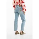 Desigual ● Denim ● világoskék koptatott hímzett farmer