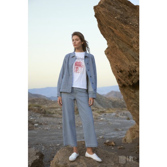 Md'M ● T-shirts ● fehér feliratos rövid ujjú póló