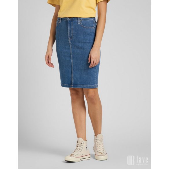 Lee ● Pencil Skirt ● középkék midi farmerszoknya