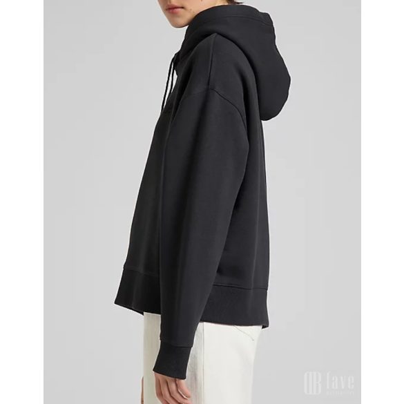 Lee ● Essential Hoodie ● fekete kapucnis pulóver