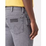 Wrangler ● Texas Slim ● világosszürke koptatott farmernadrág