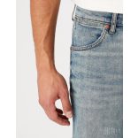 Wrangler ● Larston ● kék koptatott farmernadrág (Heritage)