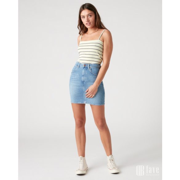Wrangler ● MOM Skirt ● világoskék midi farmerszoknya